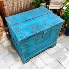 kh27 149 indian furniture bright blue trunk top