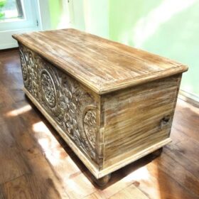 kh27 117 a indian furniture handcrafted trunk right